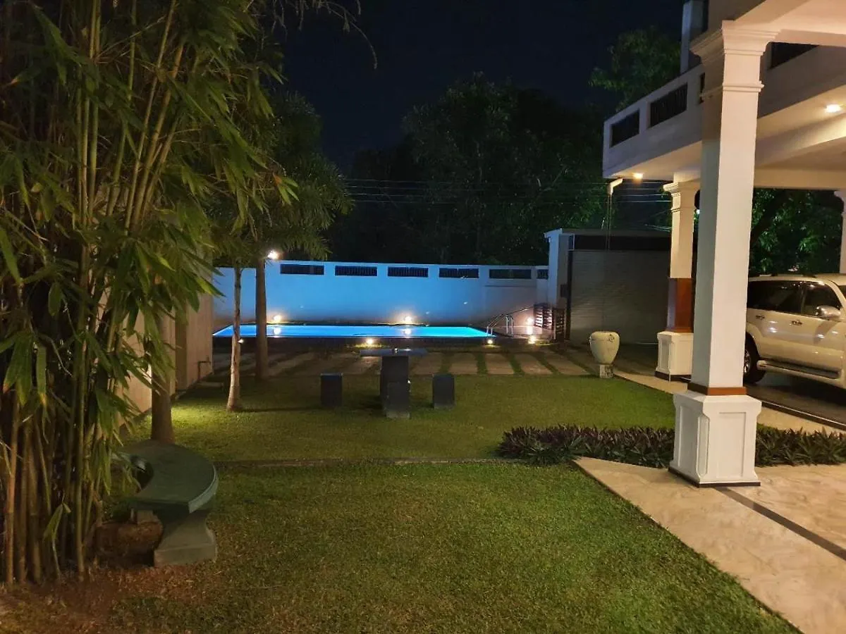 So What Boutique Hotel Negombo